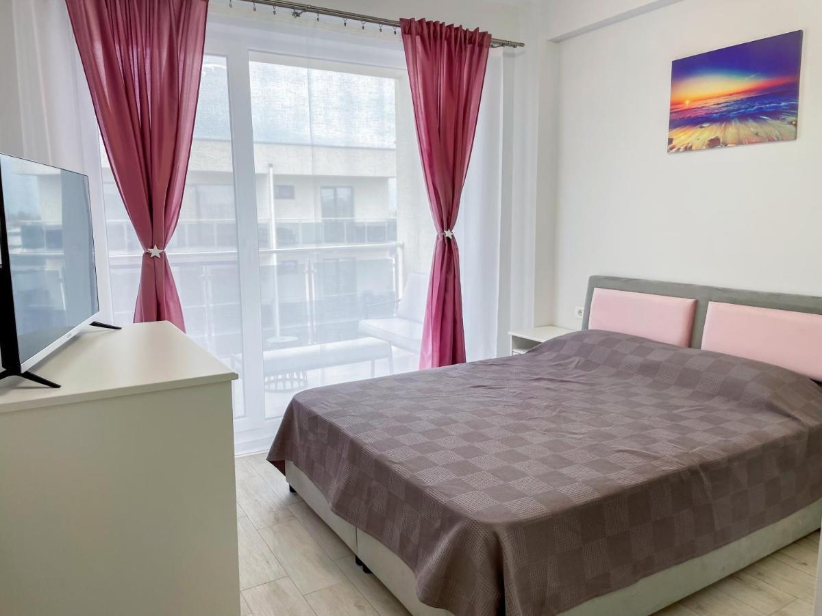 Astoria Rose Apartment นาโวดาริ ภายนอก รูปภาพ