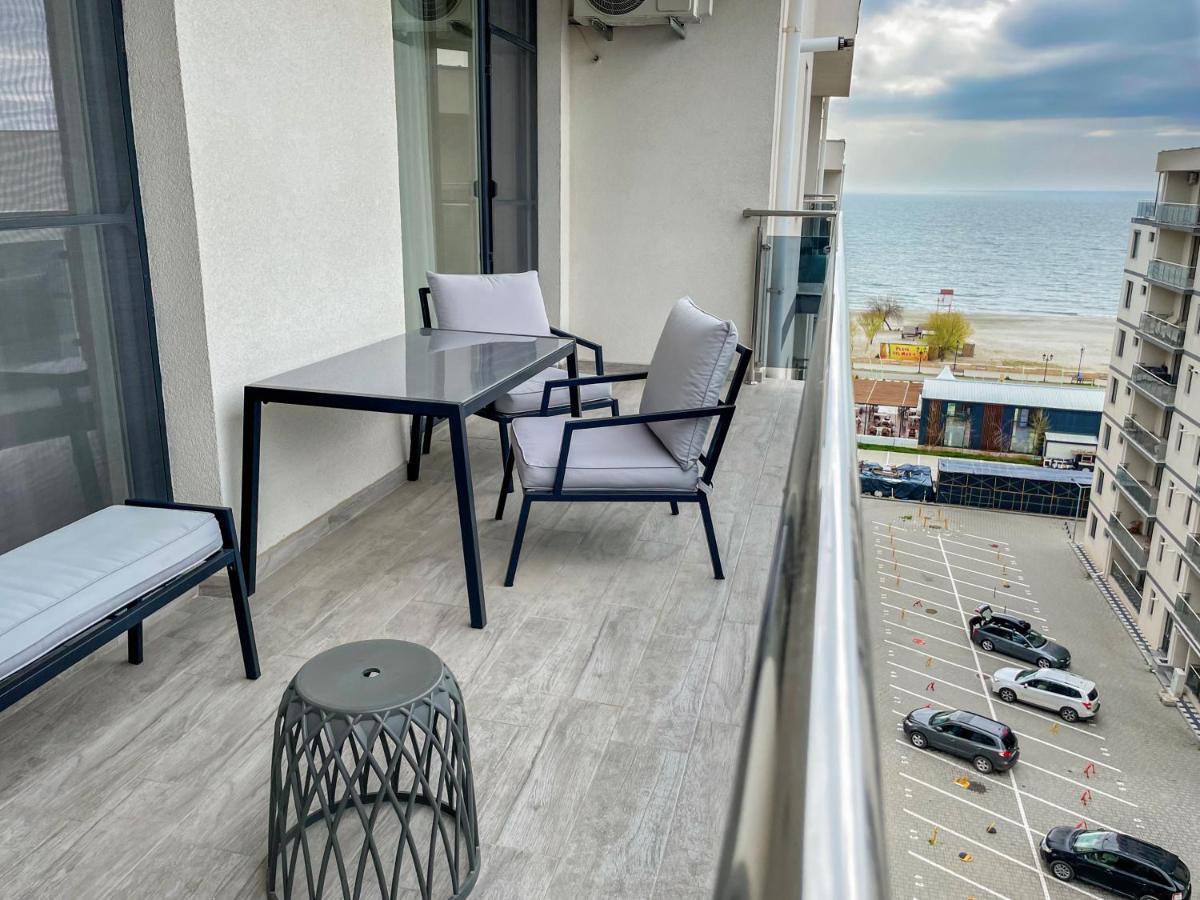 Astoria Rose Apartment นาโวดาริ ภายนอก รูปภาพ